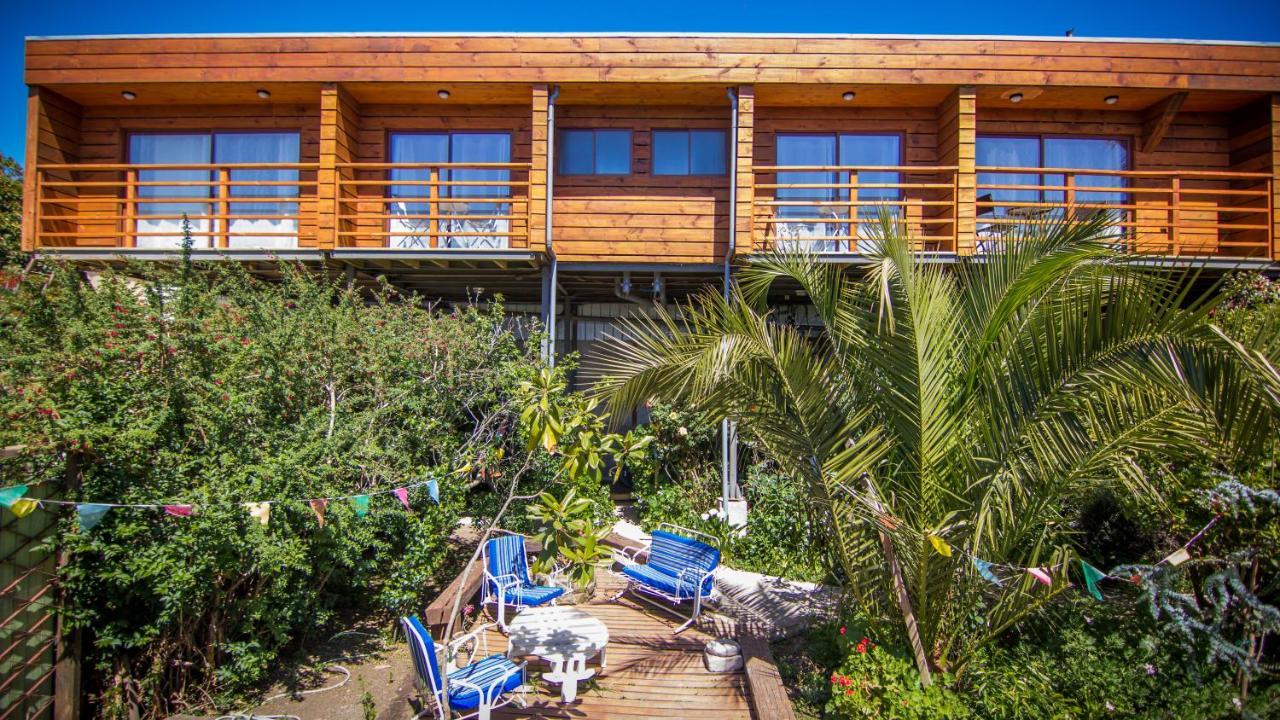 Hostel Moreno Pichilemu Exterior photo